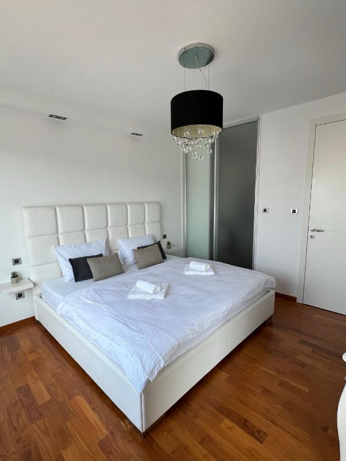 Appartamento Luxury Laurus Penthouse With Awesome Sea View Primošten Esterno foto
