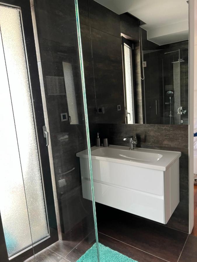 Appartamento Luxury Laurus Penthouse With Awesome Sea View Primošten Esterno foto