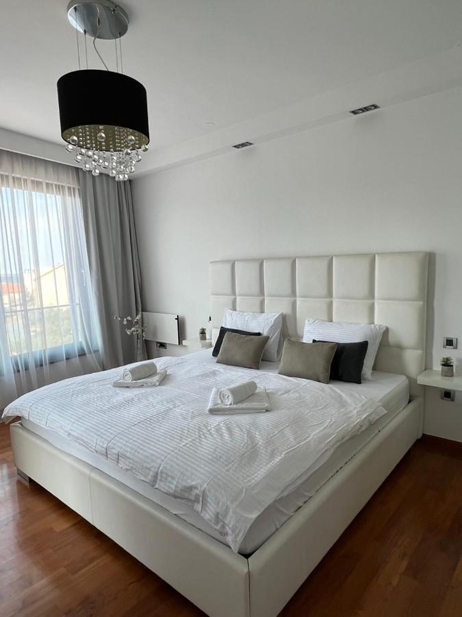 Appartamento Luxury Laurus Penthouse With Awesome Sea View Primošten Esterno foto